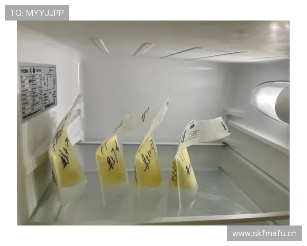 朱婷家的冰箱里塞满蛋白粉，连饮料都按克称着喝